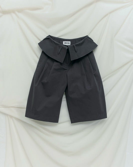 Yovi Short